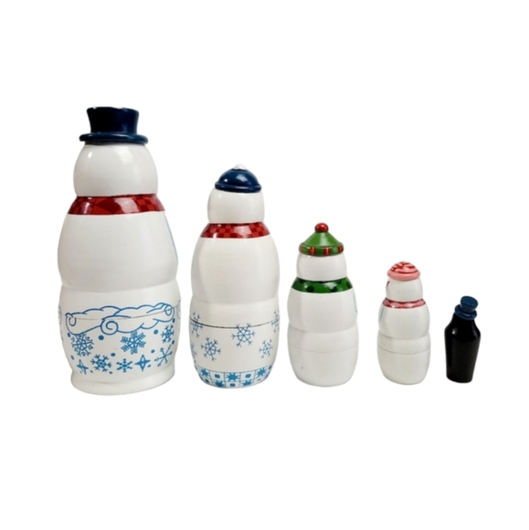 Avon 2006 Nesting Snow Family (5) Tallest 6.5" W/Box - Picture 2 of 7